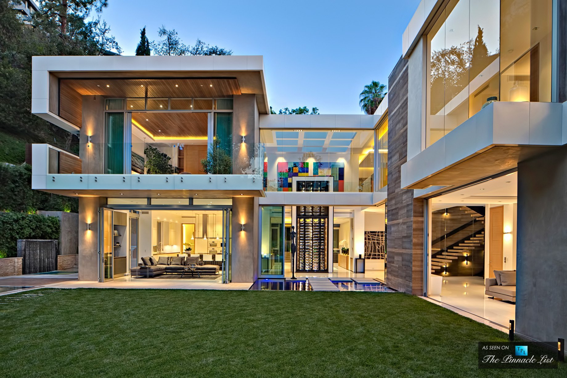 Luxury Real Estate Agents in Mesa